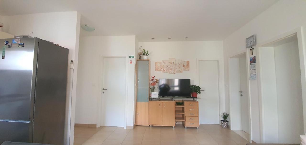 Adriatic Beach Suites Omis Ngoại thất bức ảnh